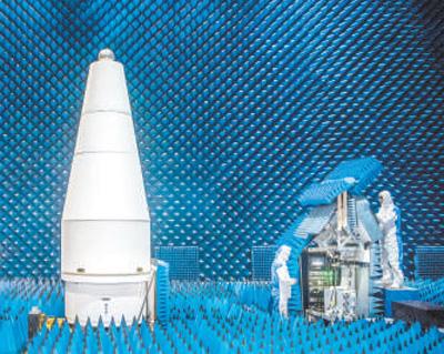 寧波舟山港推進智慧港口建設(shè),實現(xiàn)綠色低碳轉(zhuǎn)型 努力打造世界一流強港 新時代畫卷